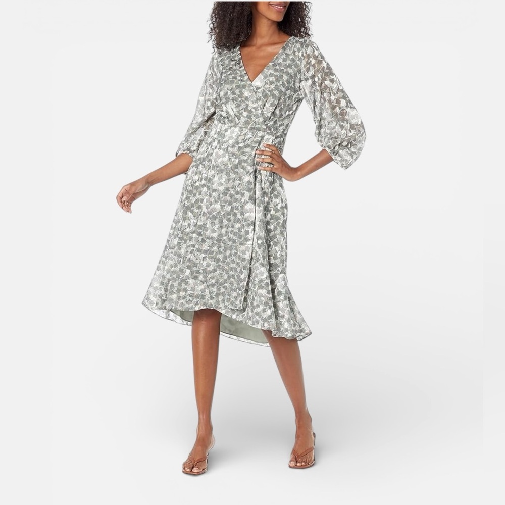 Club Monaco Floral Pitched Sleeve Wrap Dress Size 6 Spring Lightweight Dress